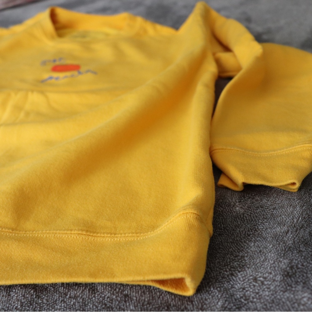 Women’s “just peachy🍑” sunflower yellow, crew neck sweatshirt, size medium